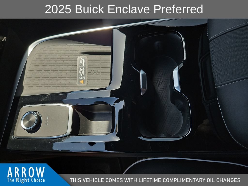 Used 2025 Buick Enclave Preferred w/ Power Package FWD image 28