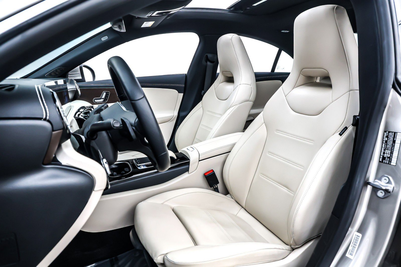 Used 2020 Mercedes-Benz CLA 250 image 19