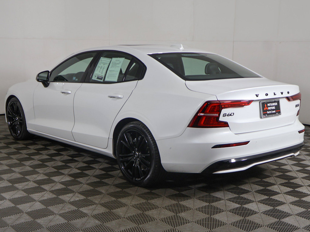 Used 2024 Volvo S60 B5 Plus w/ Climate Package AWD/4WD image 12
