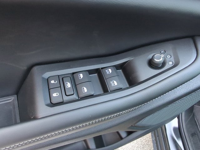 New 2026 Jeep Grand Cherokee Laredo X AWD/4WD image 13