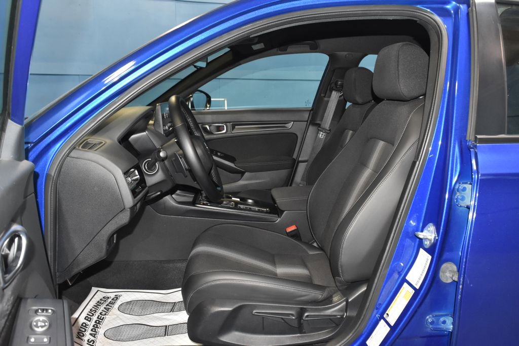 Used 2023 Honda Civic Sport image 7