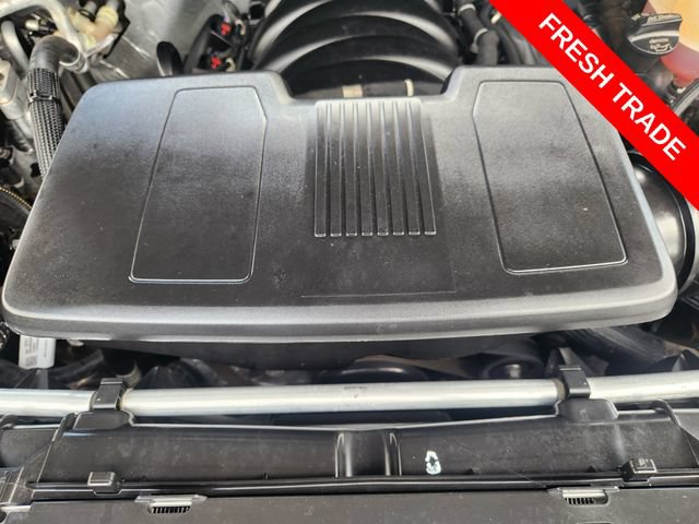 Used 2024 GMC Yukon AT4 w/ Technology Package AWD/4WD image 33