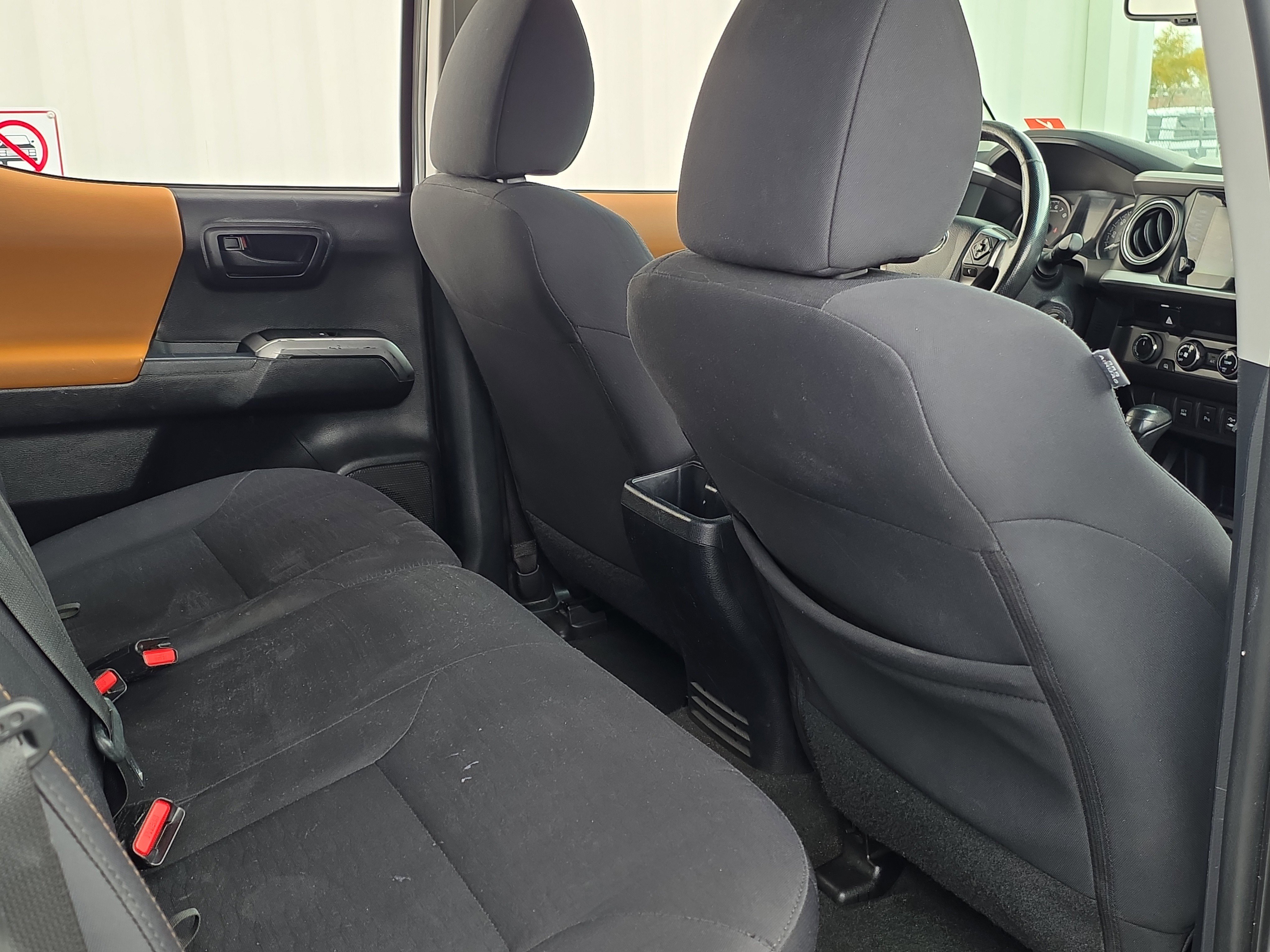 Used 2017 Toyota Tacoma SR5 w/ Tow Package image 29