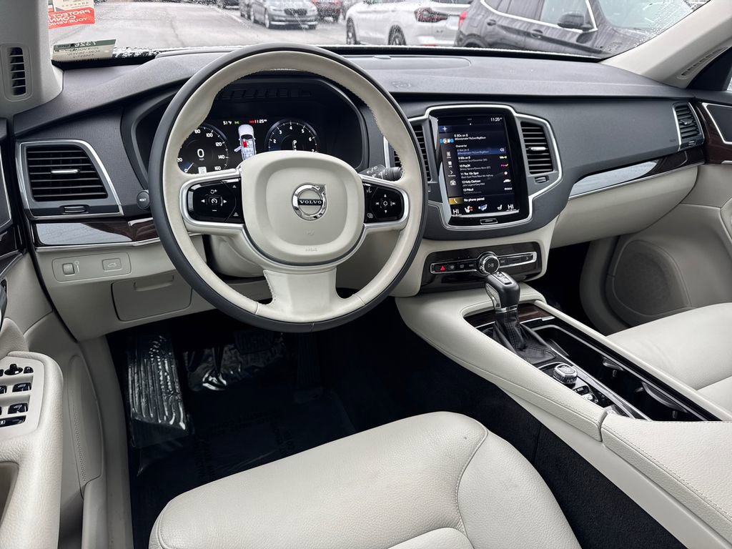Used 2019 Volvo XC90 T6 Momentum w/ Protection Package Premier image 22