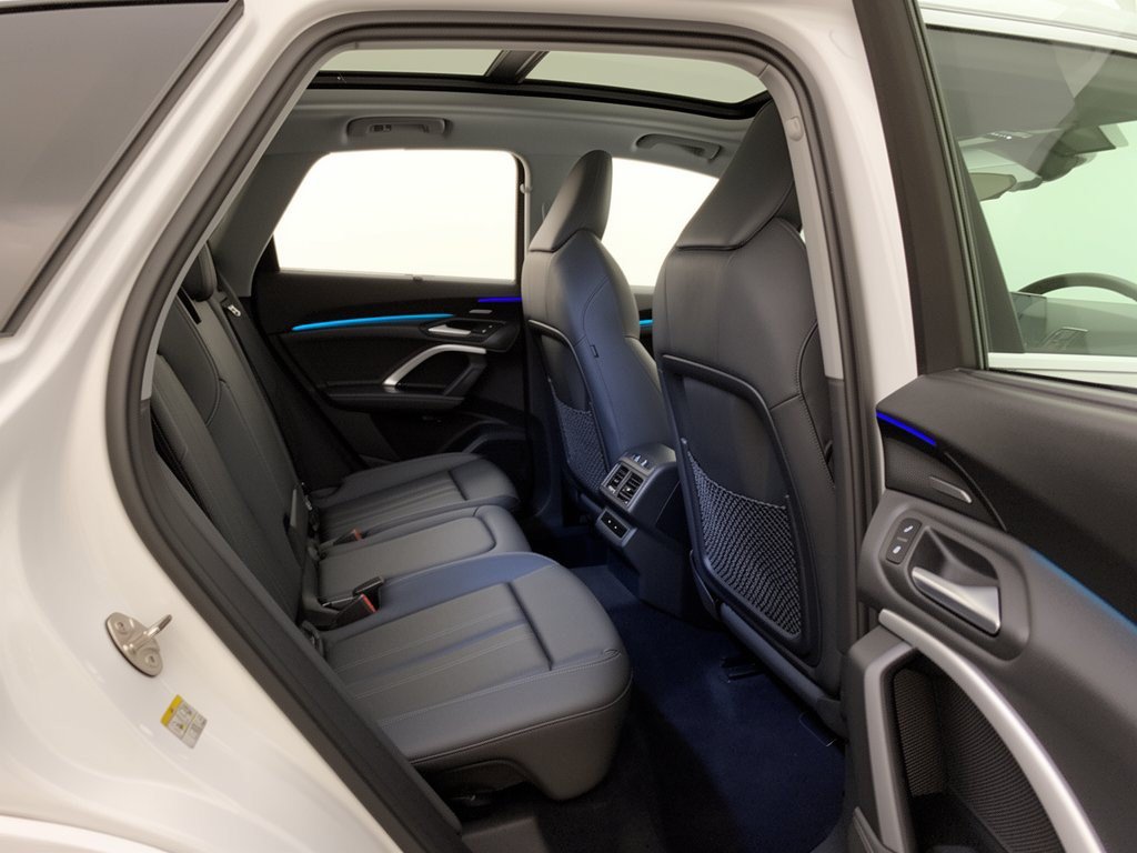 Certified 2025 Audi Q5 Premium w/ Premium Plus AWD/4WD image 29