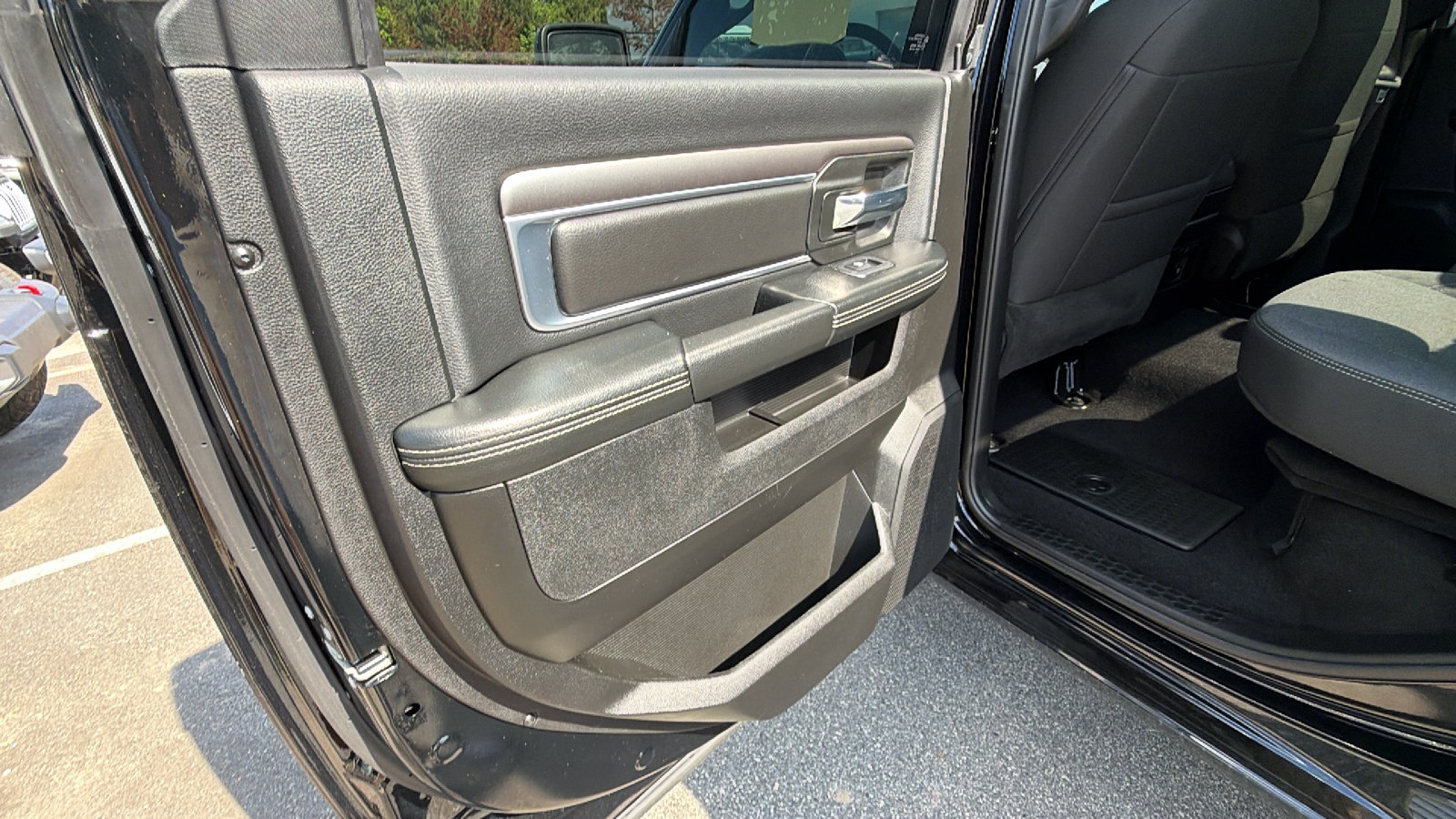 Certified 2024 RAM 1500 Warlock w/ Electronics Group AWD/4WD image 22