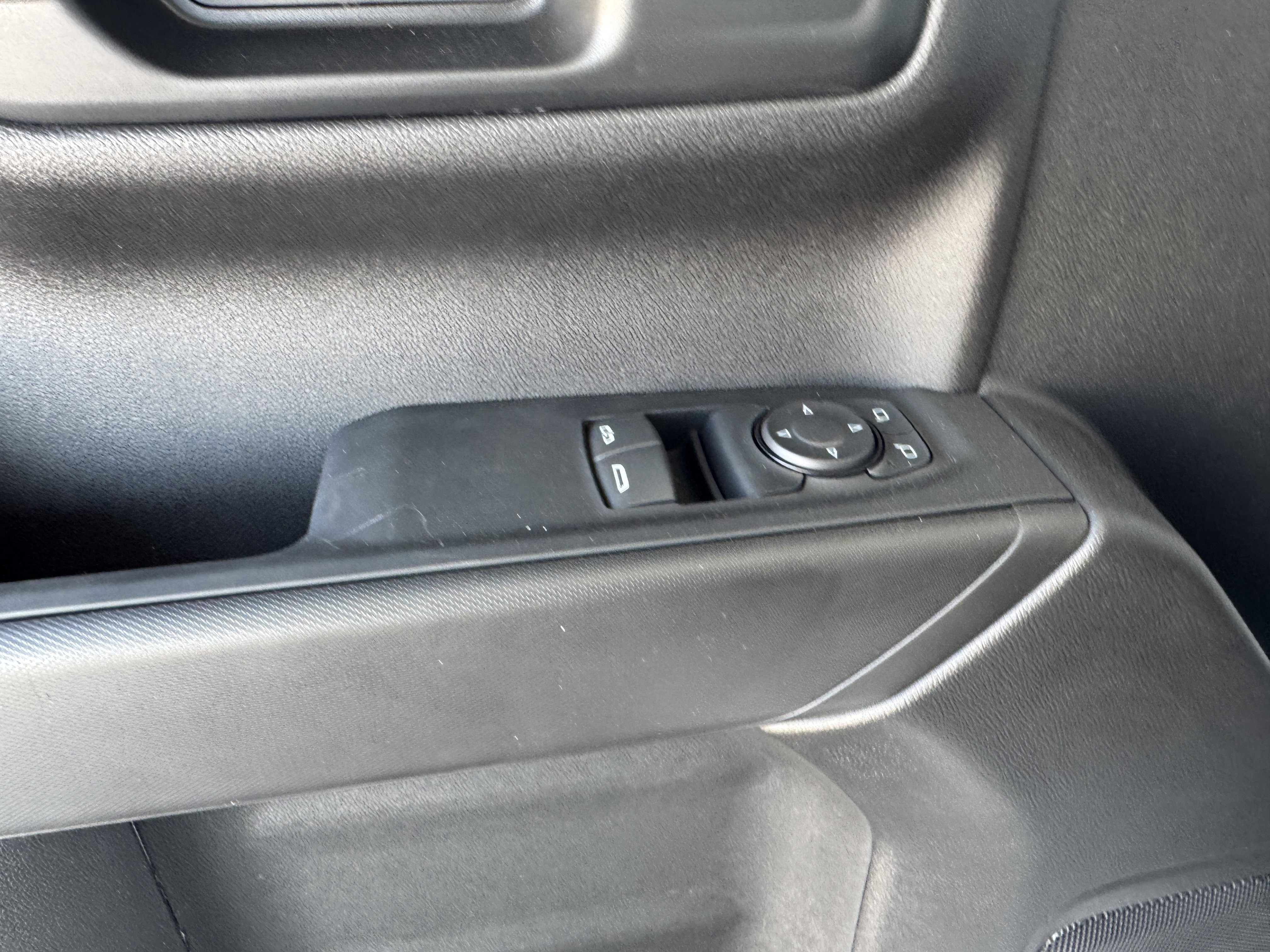 New 2026 Chevrolet Silverado 1500 W/T w/ WT Value Package image 9