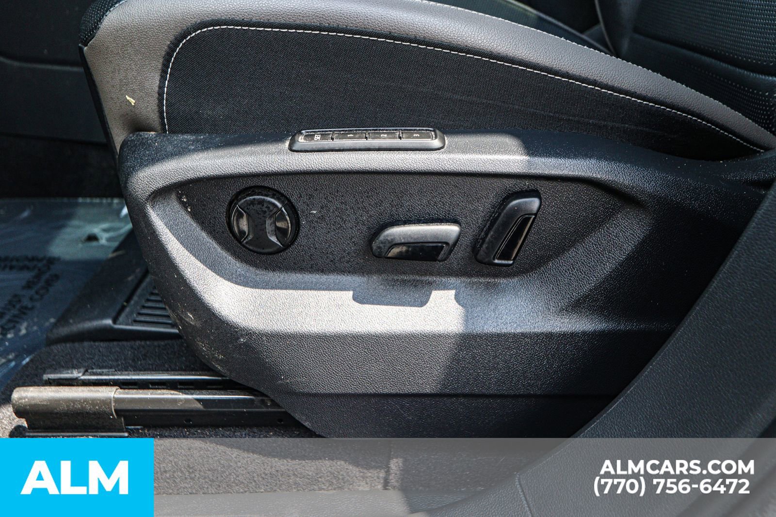 Used 2023 Volkswagen Atlas SEL Premium image 42