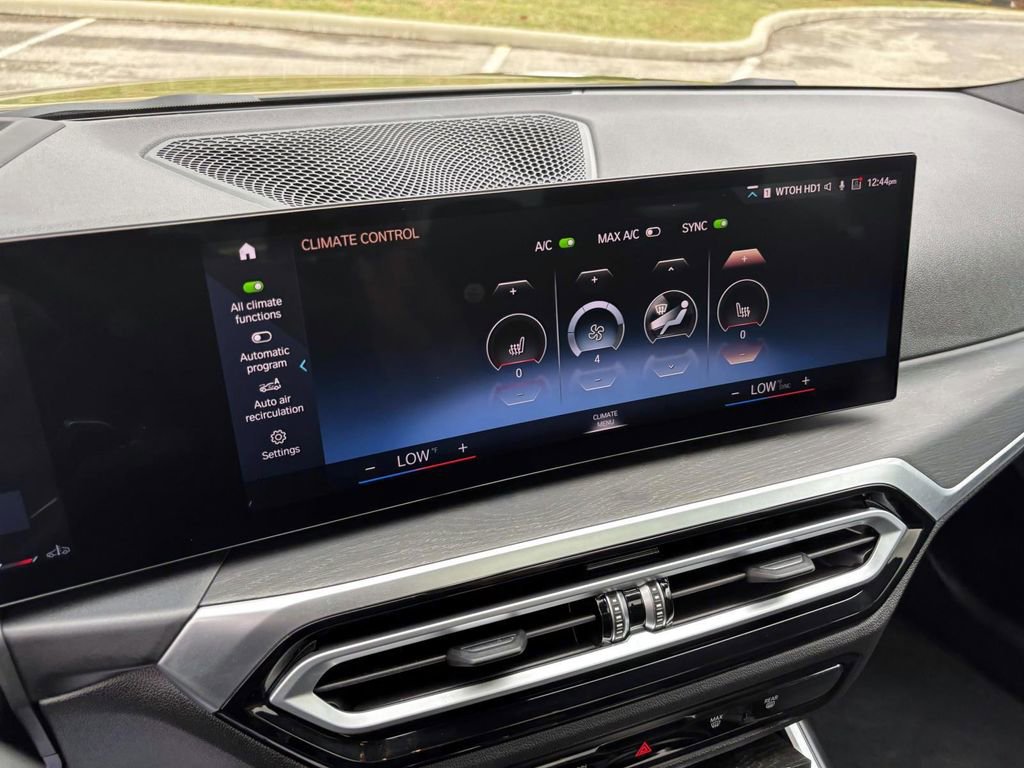 Certified 2024 BMW 330i xDrive Sedan image 20