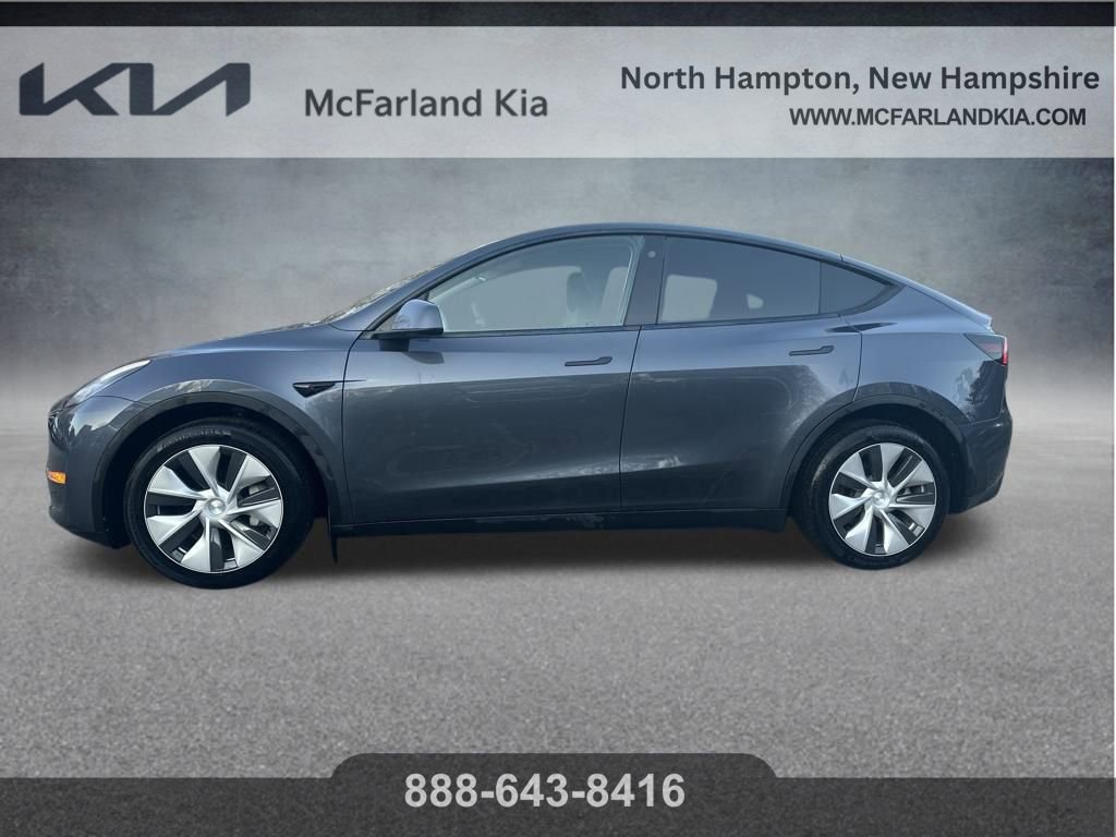 Used 2023 Tesla Model Y Long Range image 3