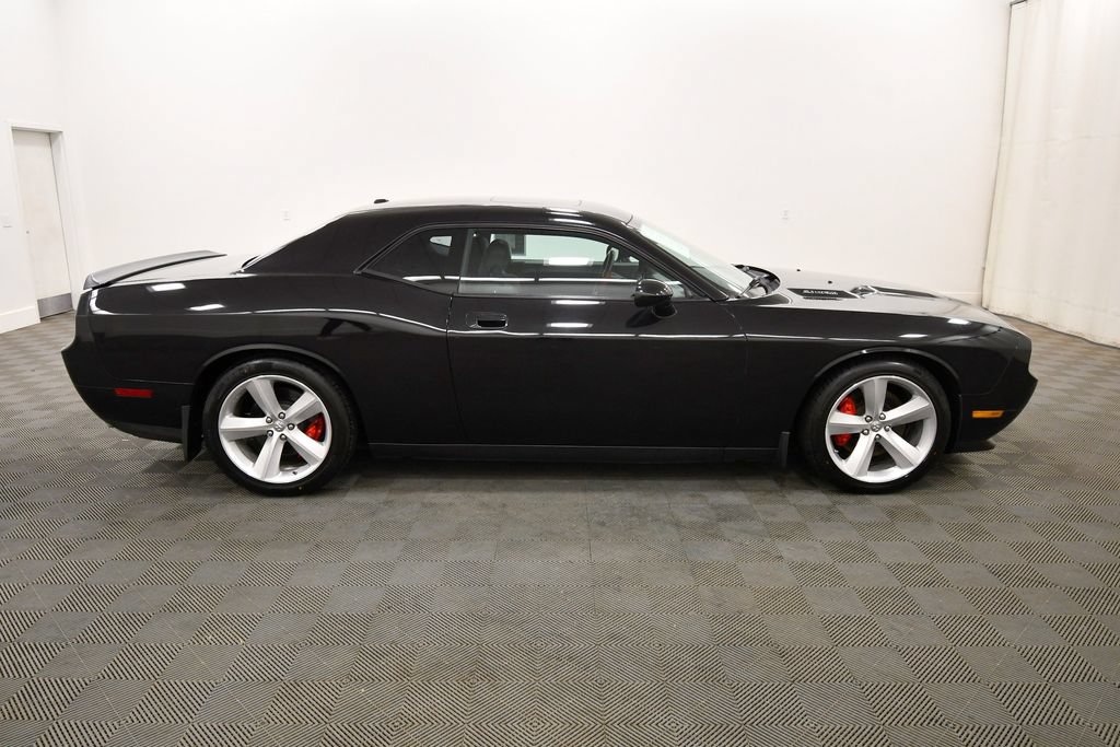 Used 2010 Dodge Challenger SRT8 w/ SRT Option Group II RWD image 9
