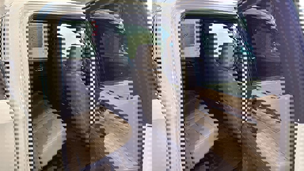 New 2026 GMC Sierra 1500 SLT w/ SLT Premium Plus Package image 14