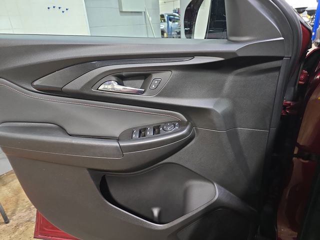 Used 2023 Chevrolet TrailBlazer RS w/ Convenience Package image 29