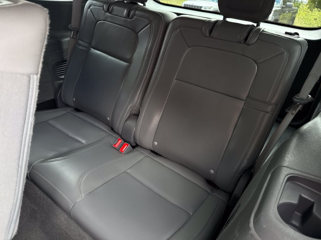 Used 2020 Lincoln Aviator Reserve w/ Equipment Group 201A AWD/4WD image 33