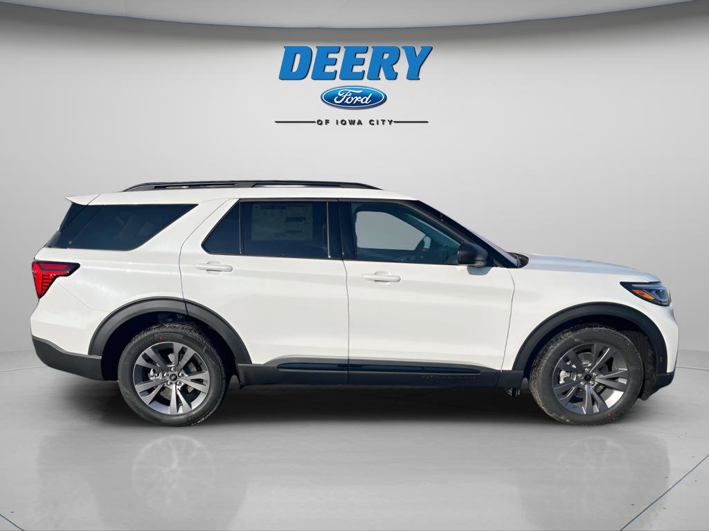 New 2026 Ford Explorer Active w/ Active Comfort Package image 2