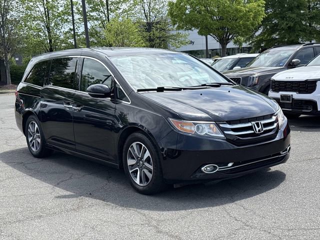Used 2014 Honda Odyssey Touring image 1