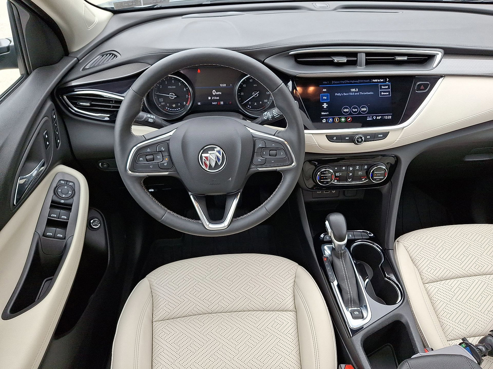 Certified 2023 Buick Encore GX Essence w/ Experience Buick Package image 21