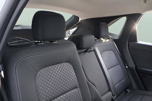 Used 2025 Ford Escape Active w/ Cold Weather Package AWD/4WD image 17