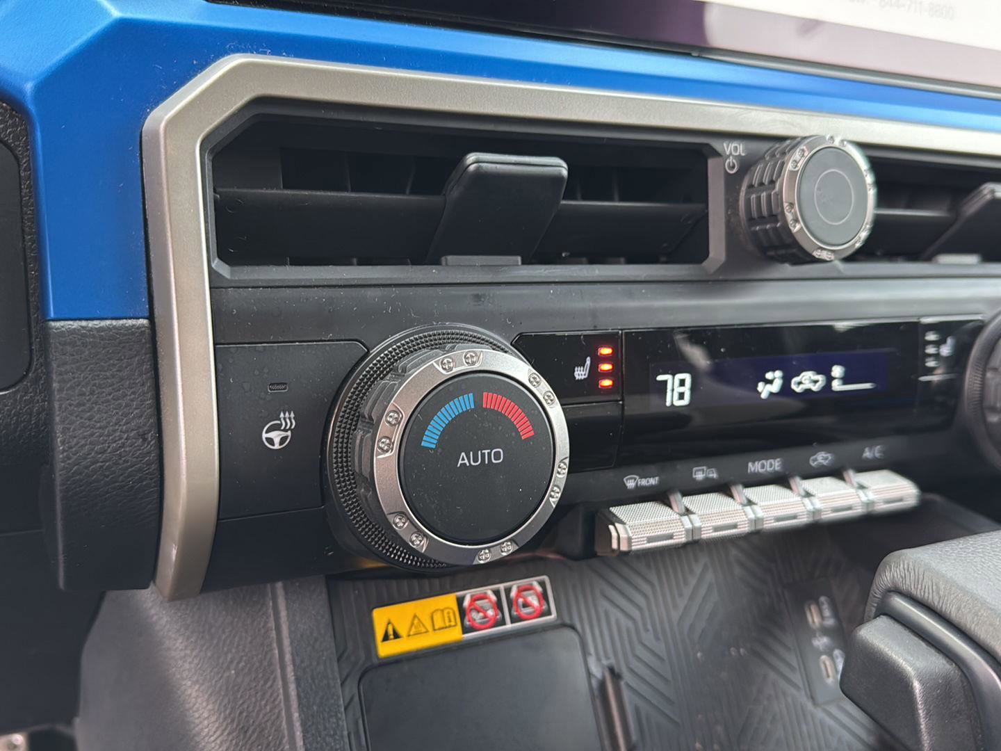 Certified 2024 Toyota Tacoma TRD Sport w/ TRD Sport Upgrade Package image 23