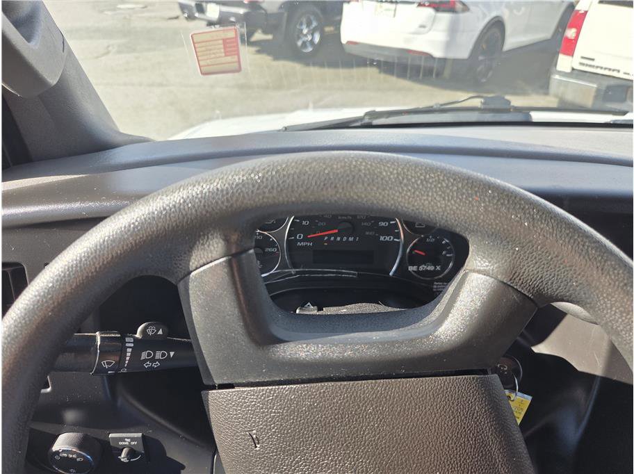 Used 2019 Chevrolet Express 2500 w/ Driver Convenience Package RWD image 15