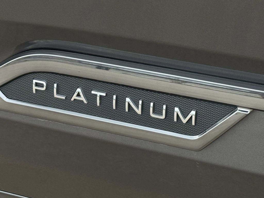 Used 2025 Toyota Tundra Platinum image 10