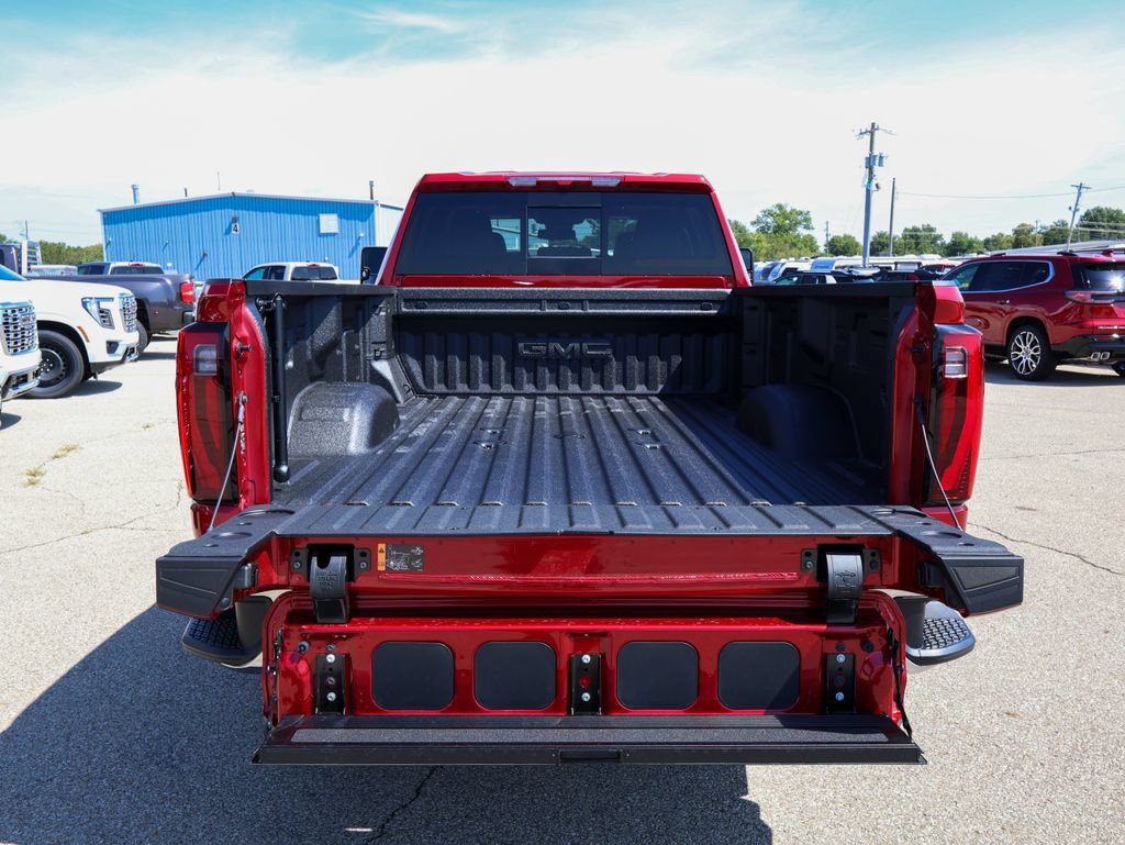 New 2026 GMC Sierra 2500 SLT w/ SLT Premium Package AWD/4WD image 5