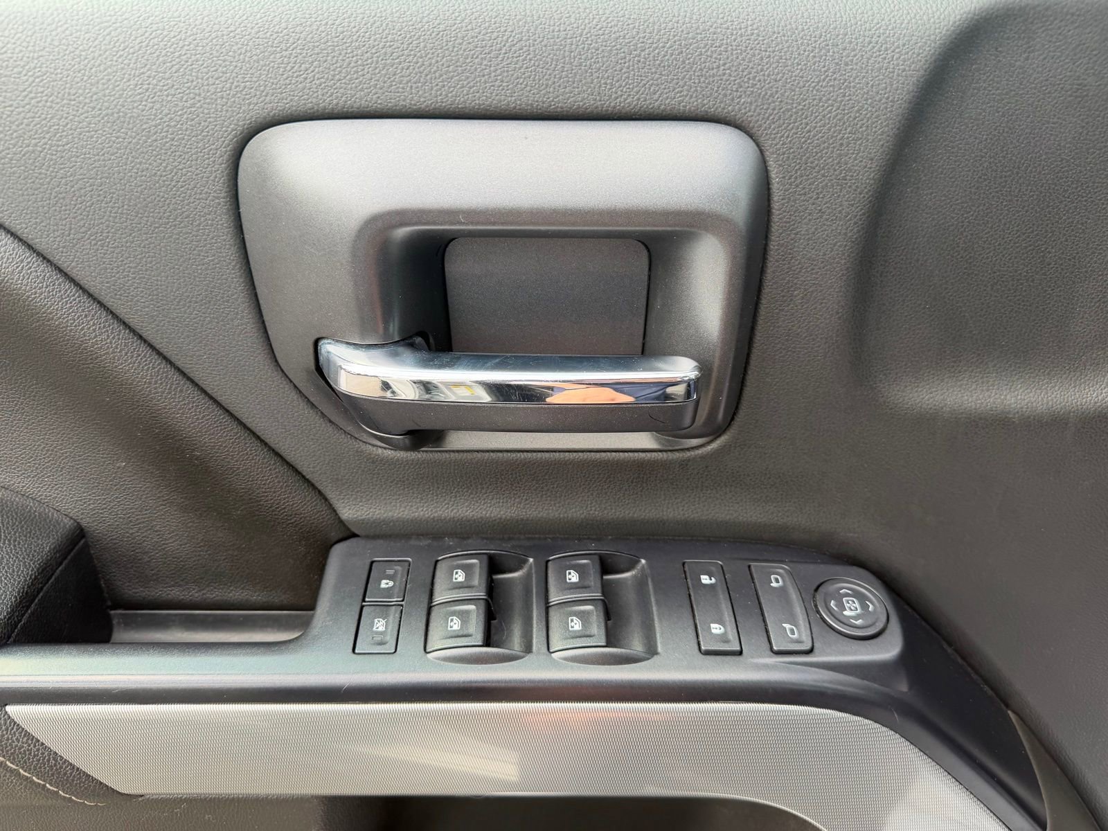 Used 2016 Chevrolet Silverado 1500 LT w/ All Star Edition AWD/4WD image 19