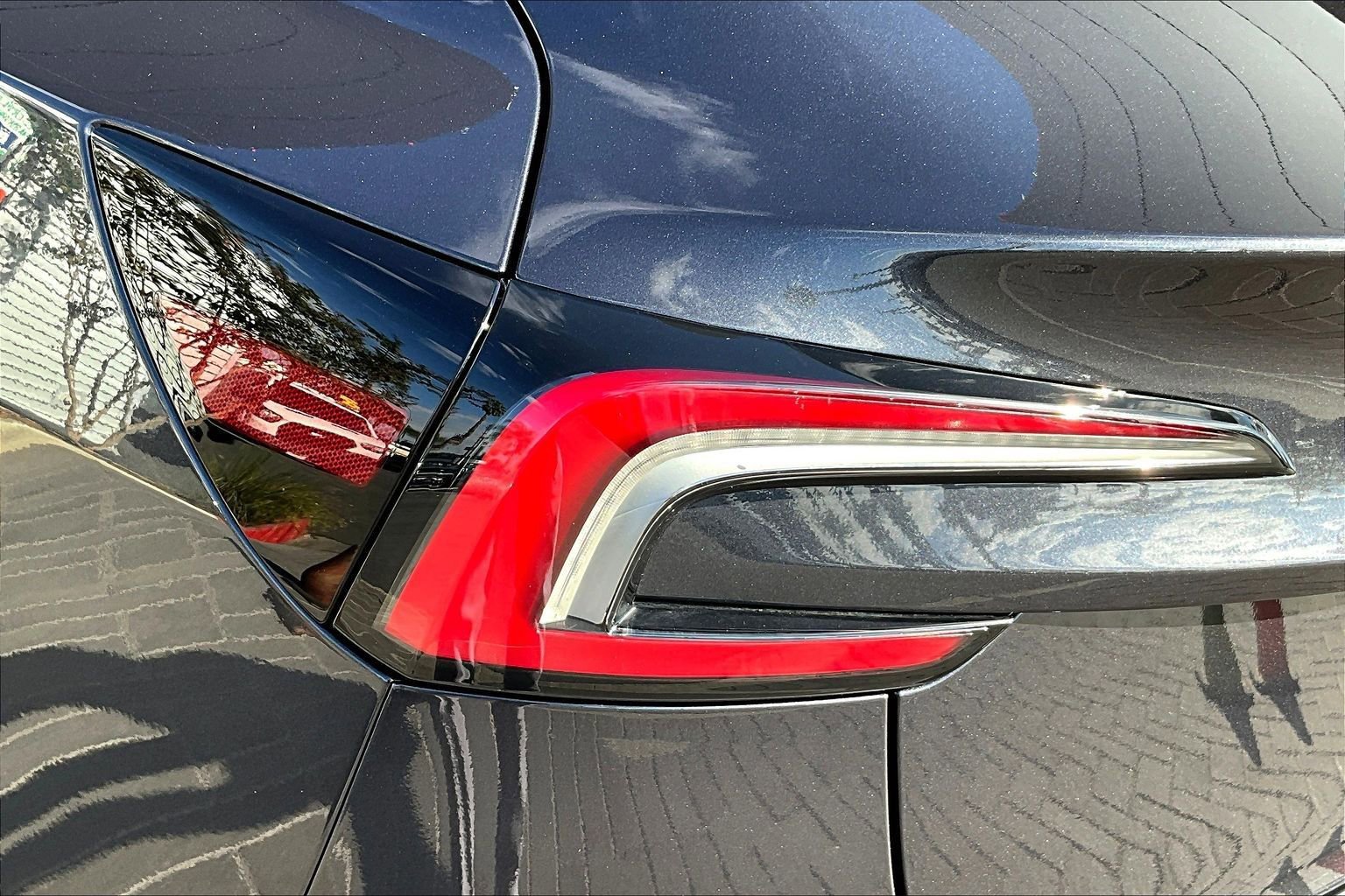 Used 2025 Tesla Model 3 Long Range image 28