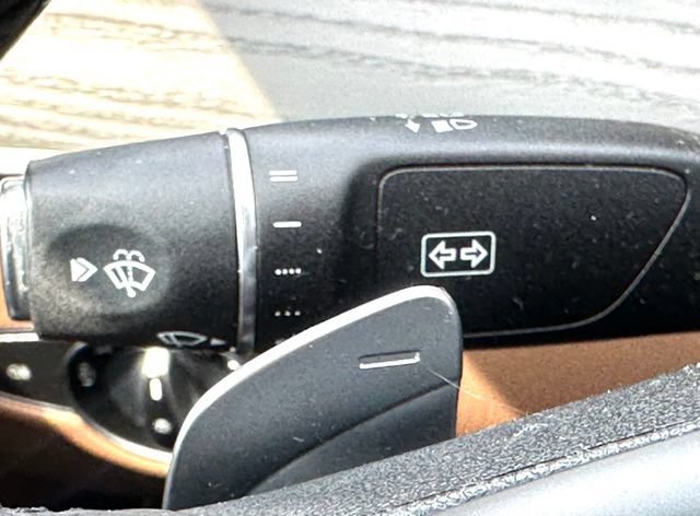 Certified 2017 Mercedes-Benz E 300 4MATIC image 24