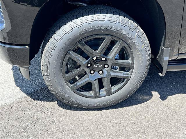 New 2026 Chevrolet Silverado 1500 High Country w/ Midnight Edition AWD/4WD image 10