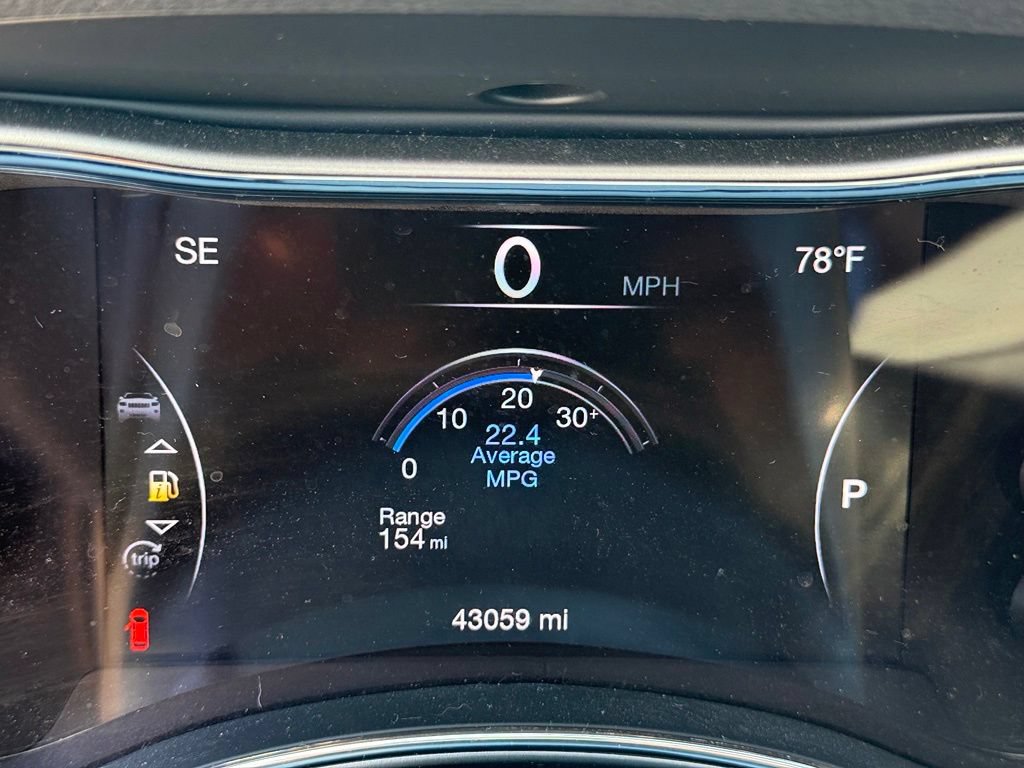 Used 2021 Jeep Grand Cherokee Laredo RWD image 17