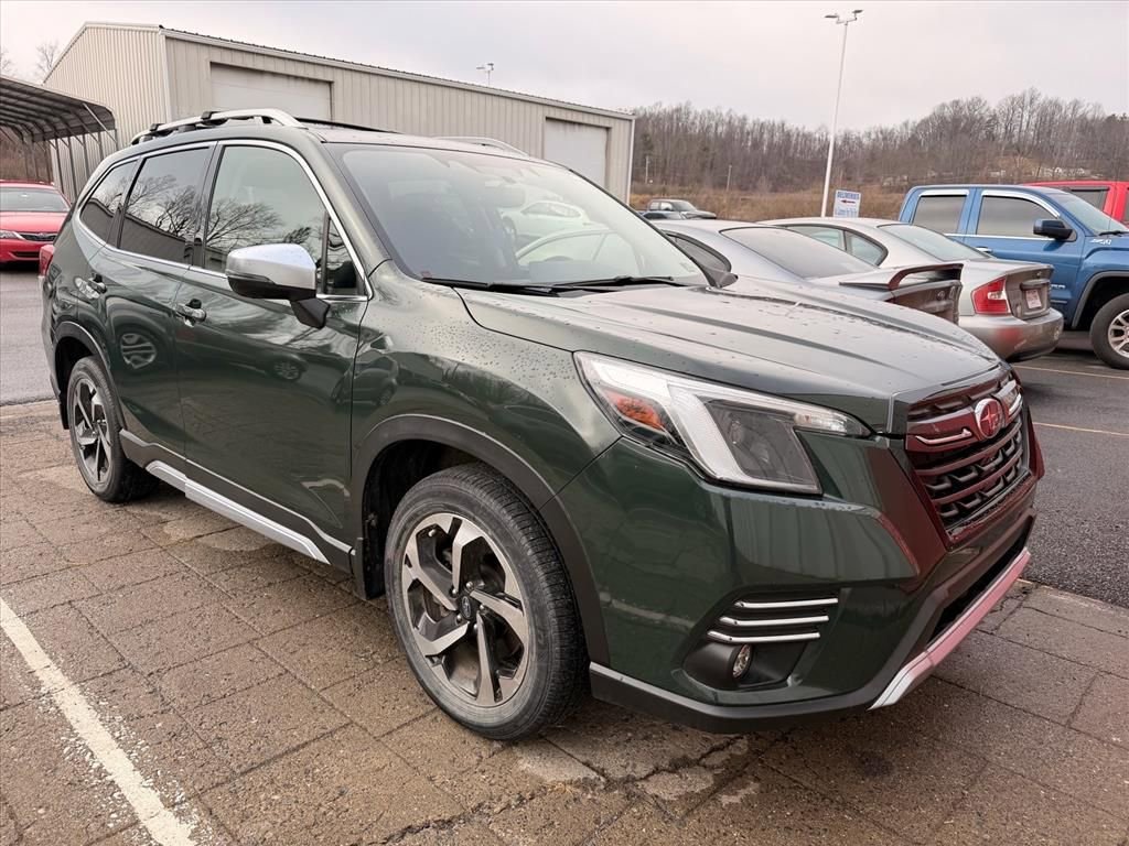 Used 2023 Subaru Forester Touring image 7