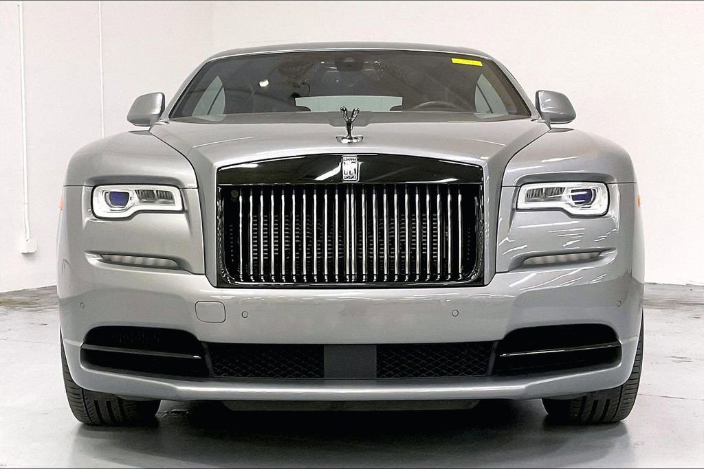 Used 2018 Rolls-Royce Wraith image 2