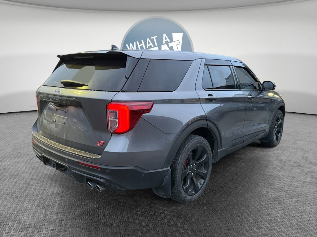 Used 2022 Ford Explorer ST w/ Equipment Group 401A image 3
