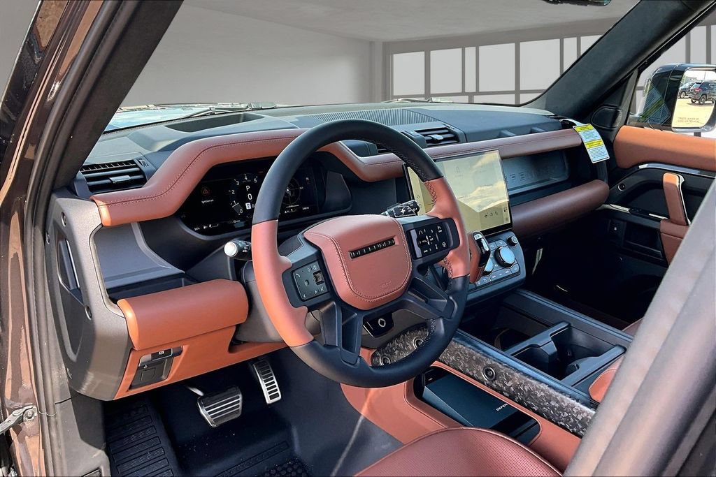 New 2026 Land Rover Defender 110 OCTA AWD/4WD image 6