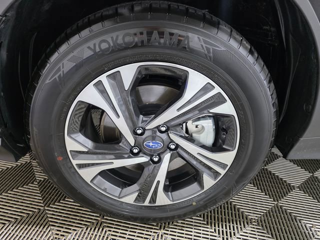 Certified 2025 Subaru Crosstrek 2.0i Premium AWD/4WD image 10