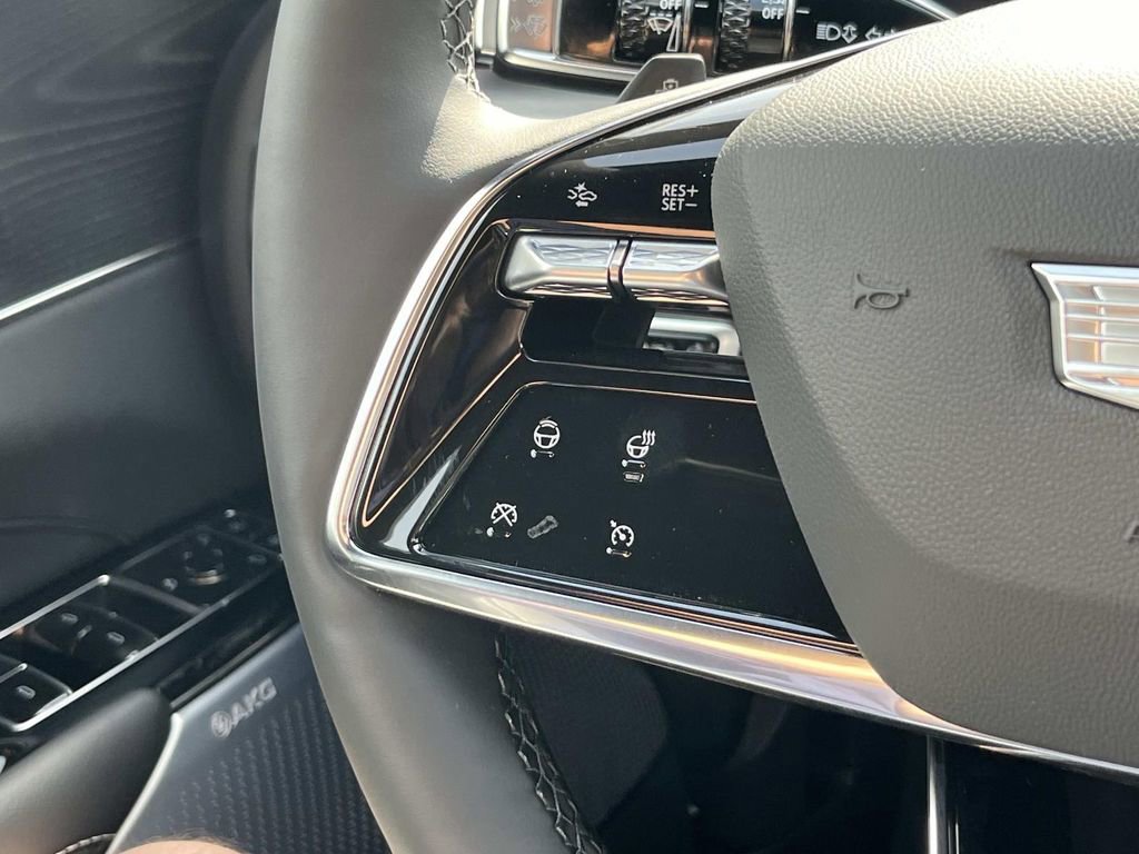 New 2026 Cadillac Lyriq Premium Sport image 26