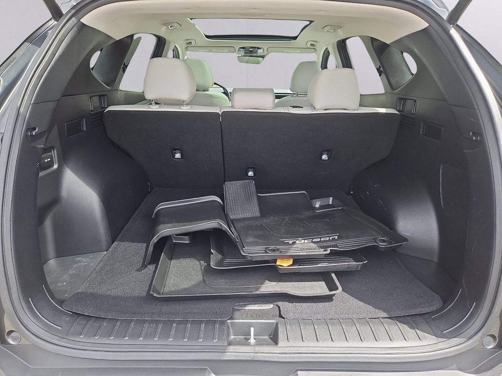 Used 2023 Hyundai Tucson Limited AWD/4WD image 35