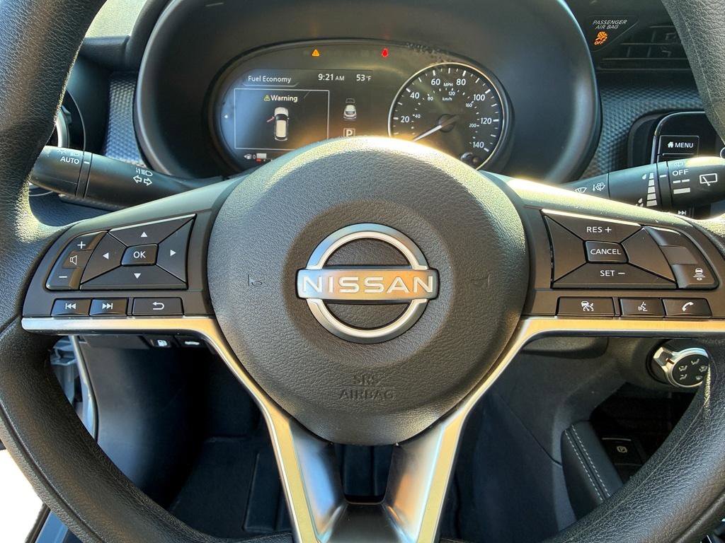 Used 2023 Nissan Kicks SV image 14