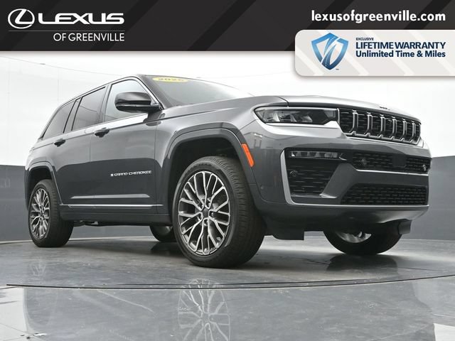 Used 2026 Jeep Grand Cherokee Summit AWD/4WD image 33