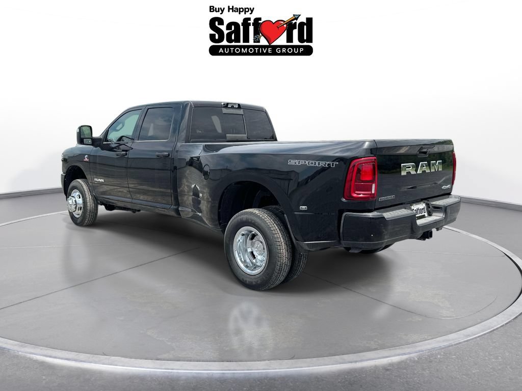New 2026 RAM 3500 Big Horn AWD/4WD image 5