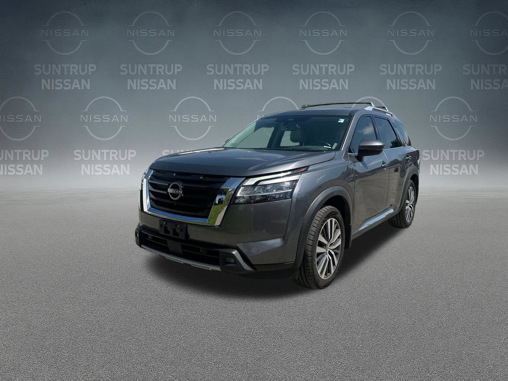 Used 2022 Nissan Pathfinder Platinum w/ Cargo Package FWD image 33