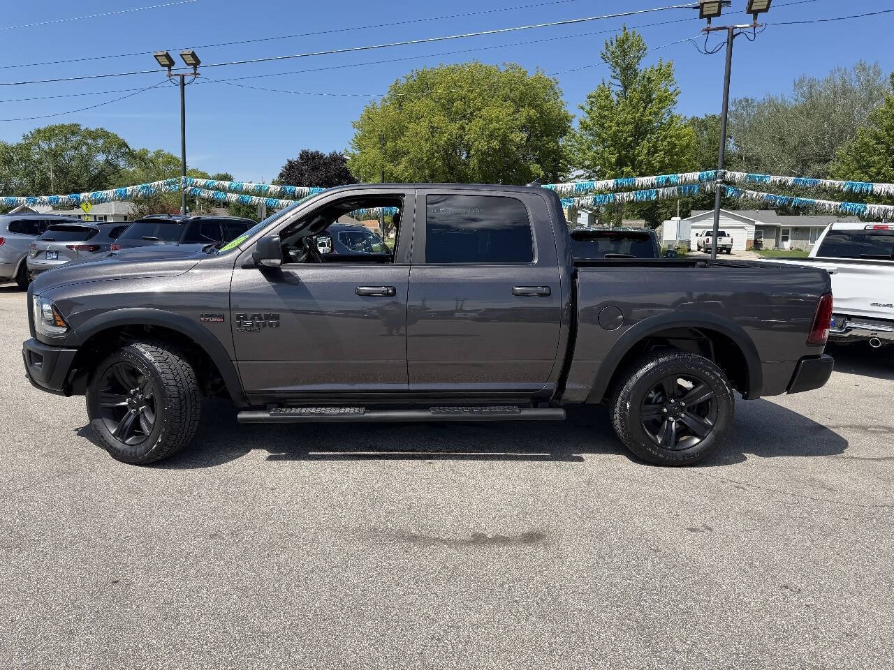 Used 2022 RAM 1500 Warlock AWD/4WD image 4