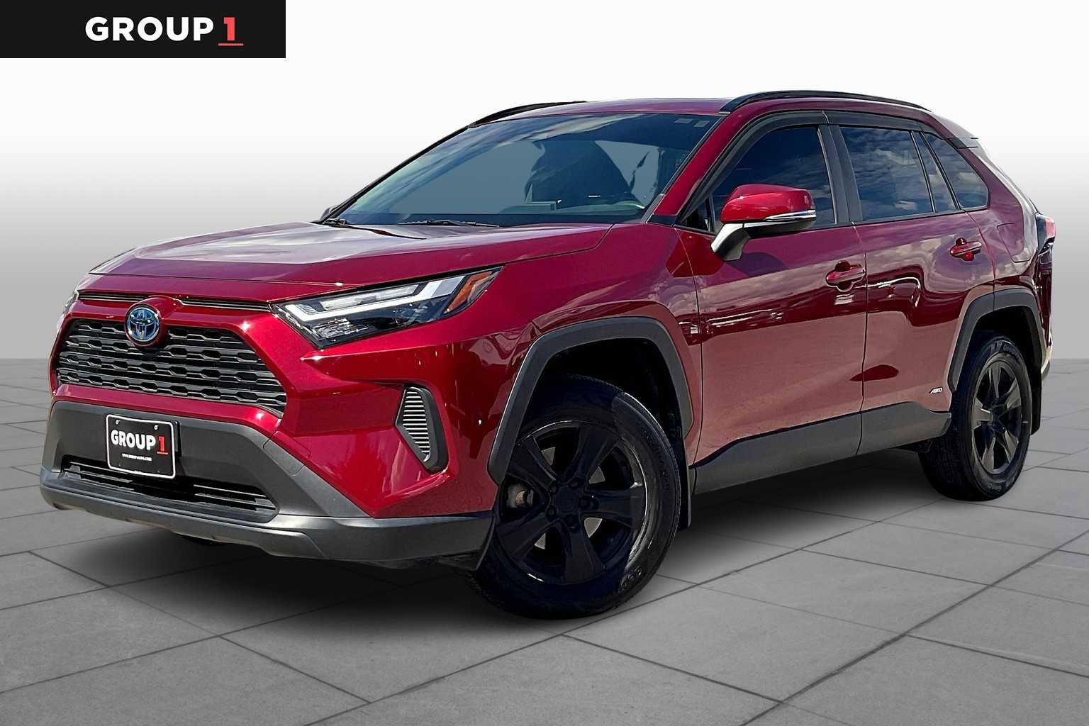 Used 2022 Toyota RAV4 XLE w/ Convenience Package