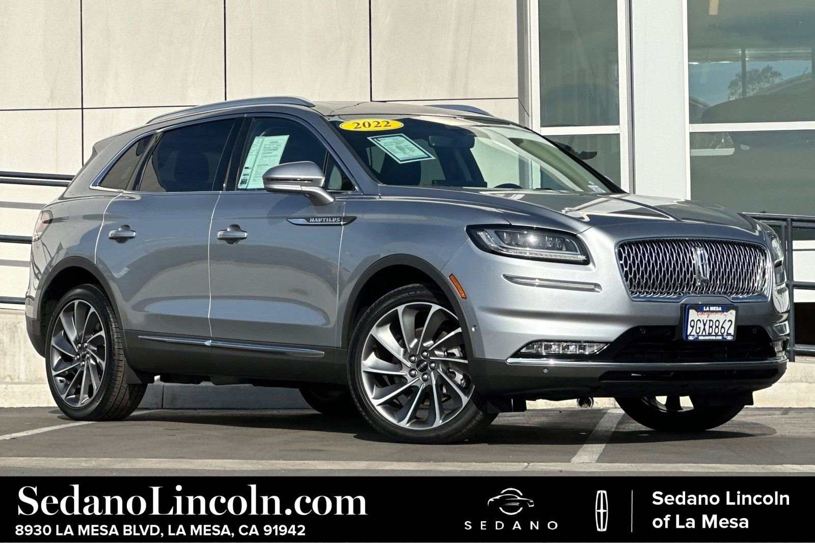 Used 2022 Lincoln Nautilus Reserve w/ Equipment Group 202A image 1