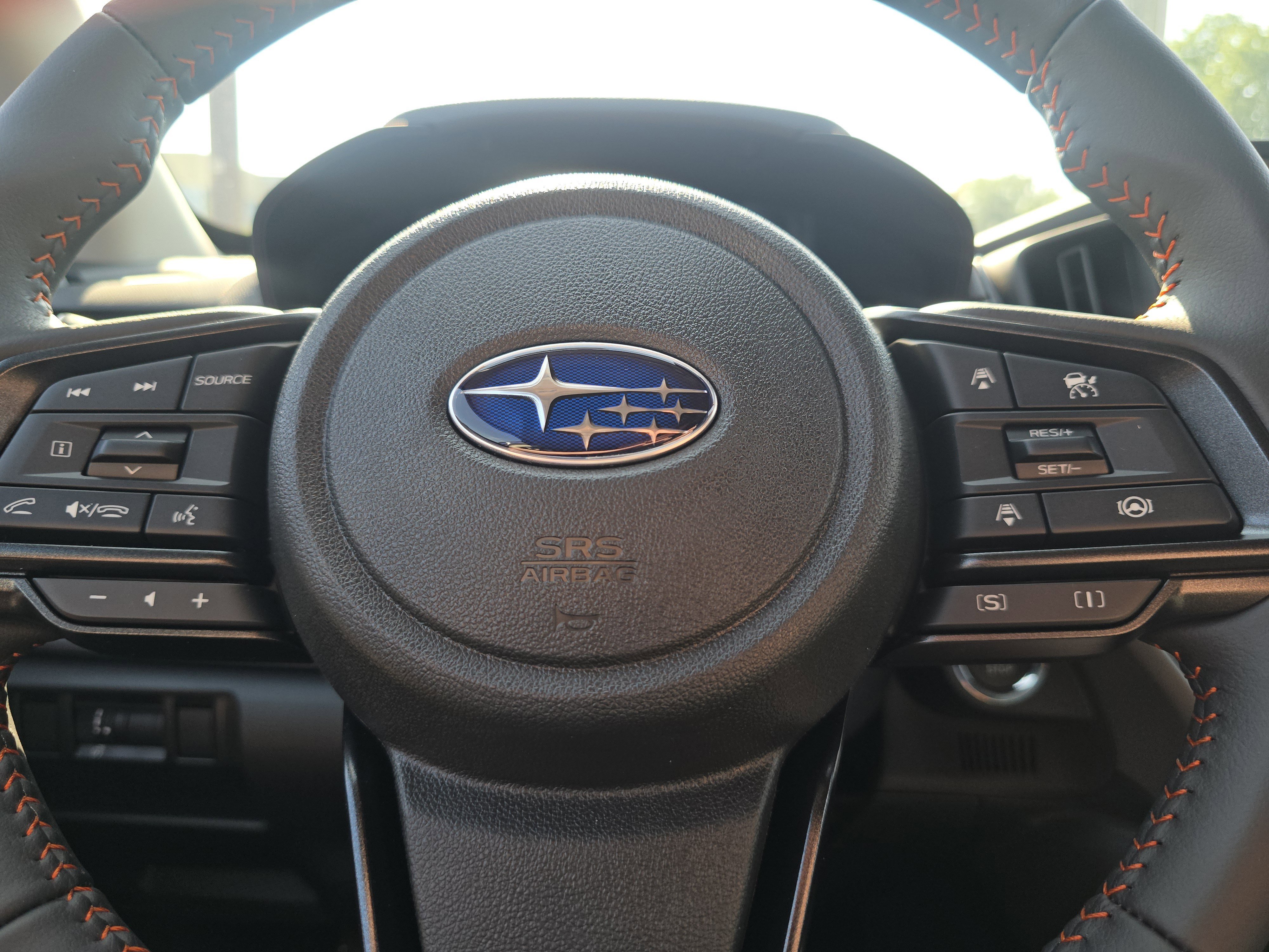 New 2025 Subaru Crosstrek 2.5i Limited w/ Crosstrek Mirror Package image 25