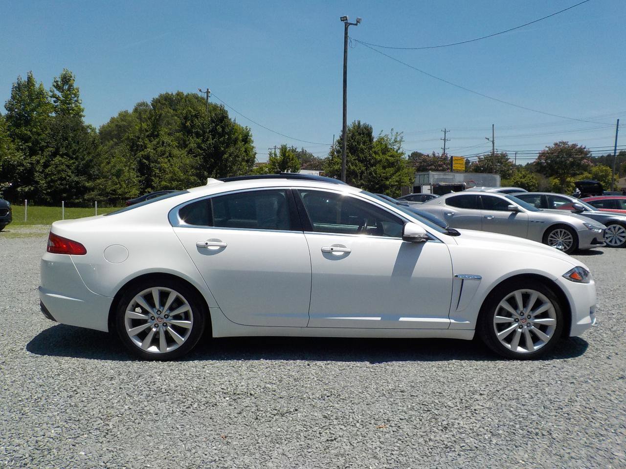 Used 2014 Jaguar XF 3.0 AWD/4WD image 6