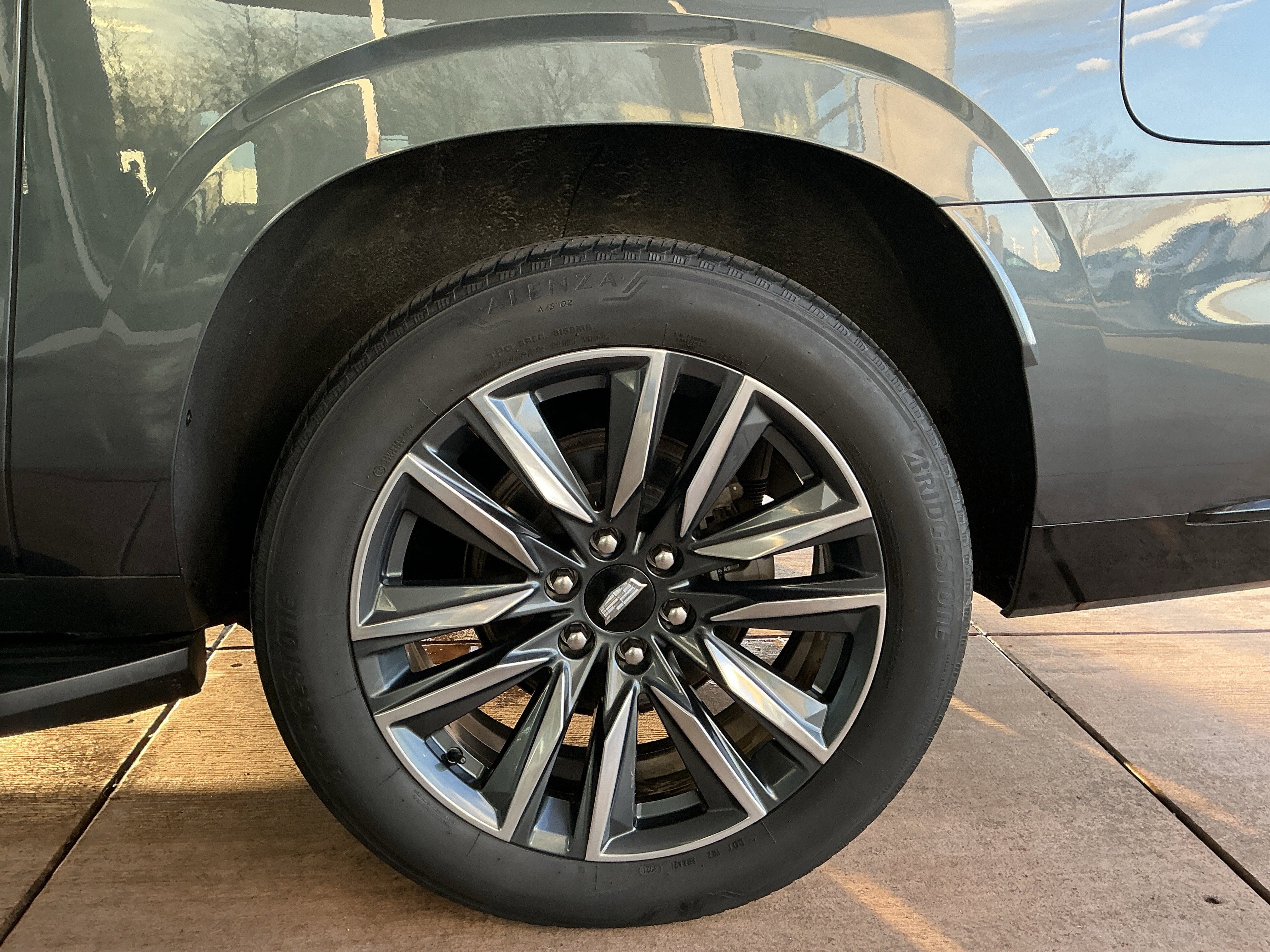 Used 2021 Cadillac Escalade ESV Sport Platinum w/ Heavy-Duty Trailer Package image 27