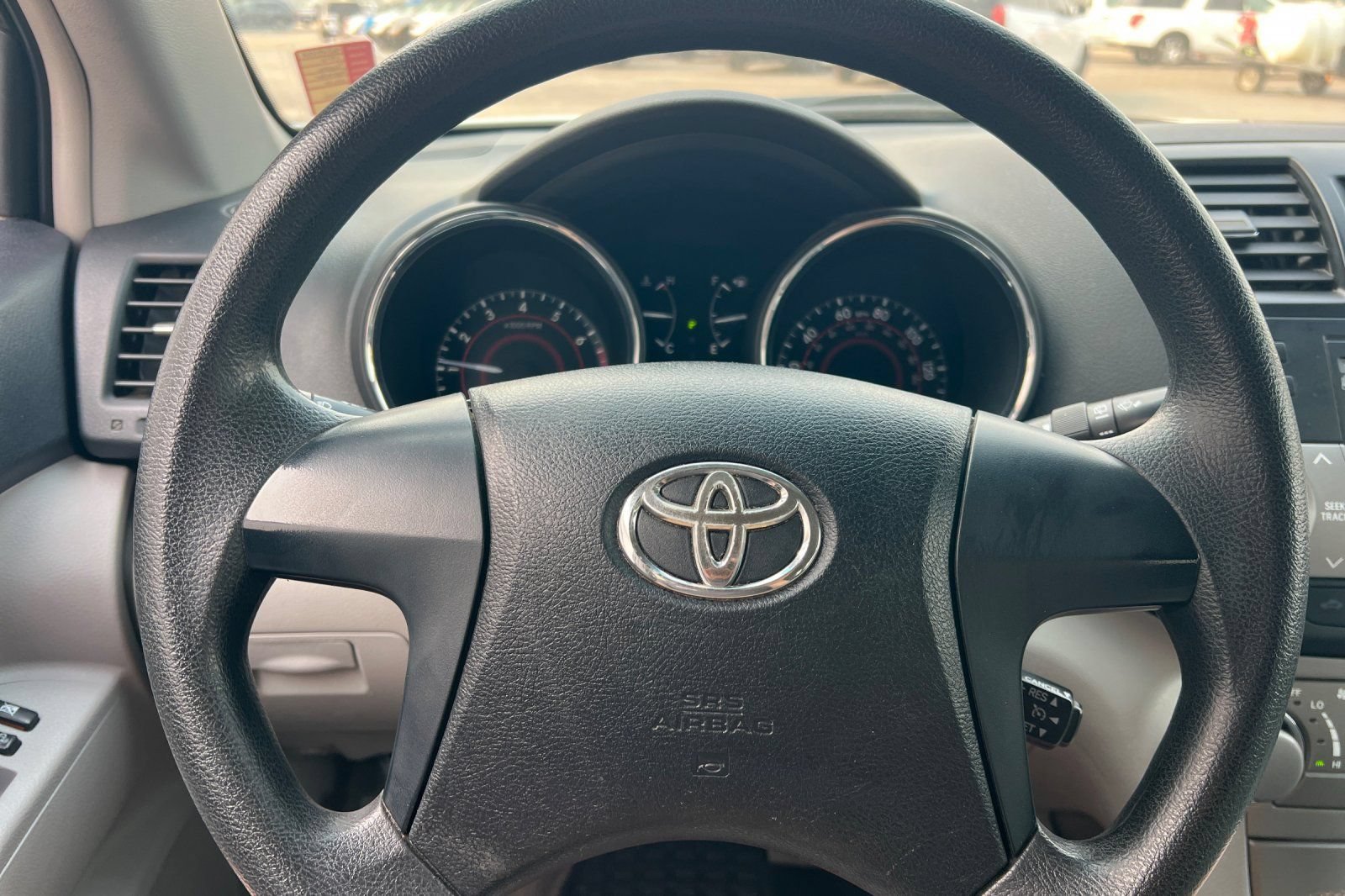 Used 2010 Toyota Highlander 4WD image 22