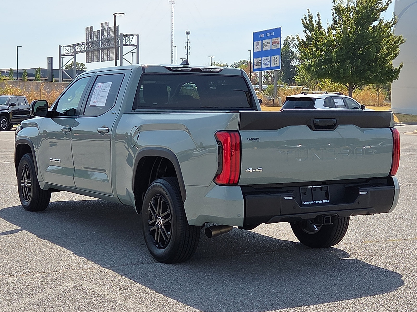 Used 2024 Toyota Tundra SR5 w/ SR5 Premium Package AWD/4WD image 4